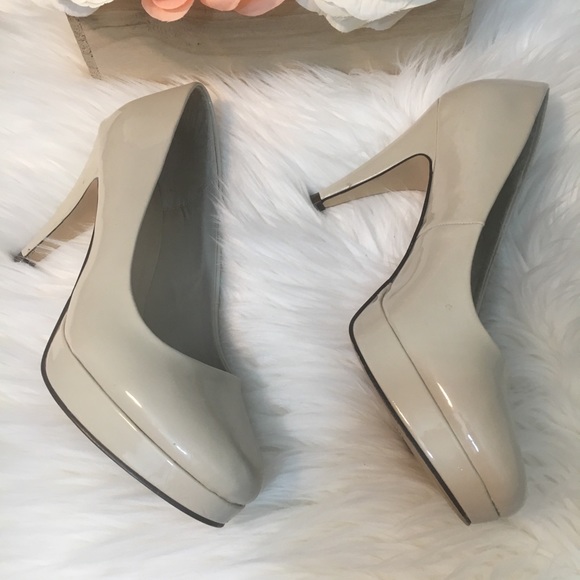 Call it Spring Pumps - Picture 2 of 8